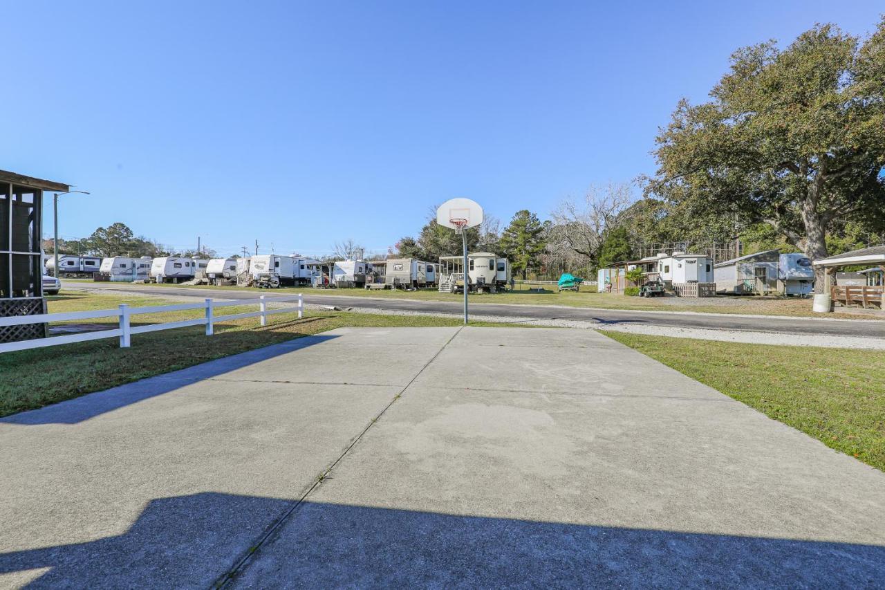Model Home Near Camp Lejeune With Water View Sneads Ferry Exterior foto