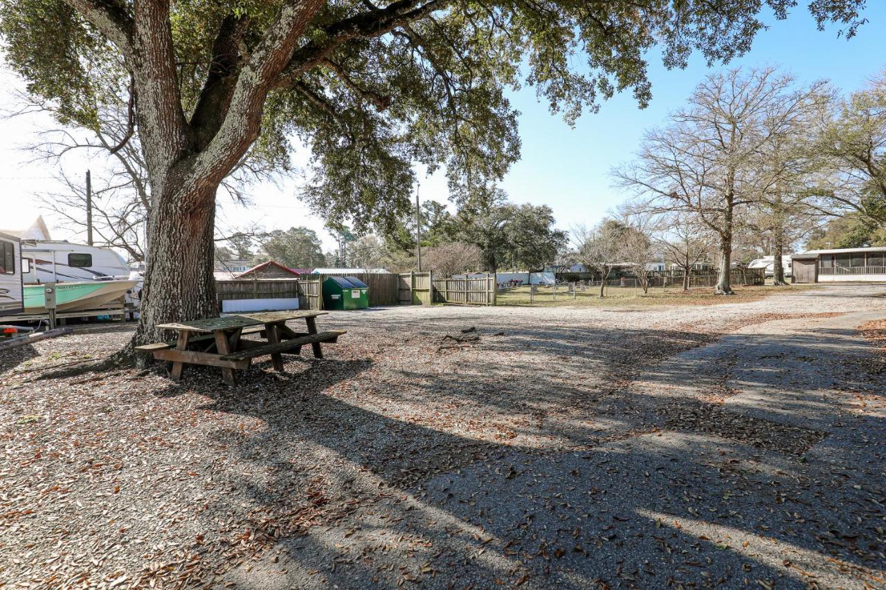 Model Home Near Camp Lejeune With Water View Sneads Ferry Exterior foto